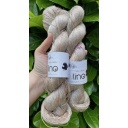 BrilLino filato tinto a mano colore Ivory