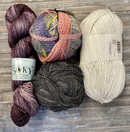 Kit scialle Winter Lights di Stepehn West col. Aubergine  Hover